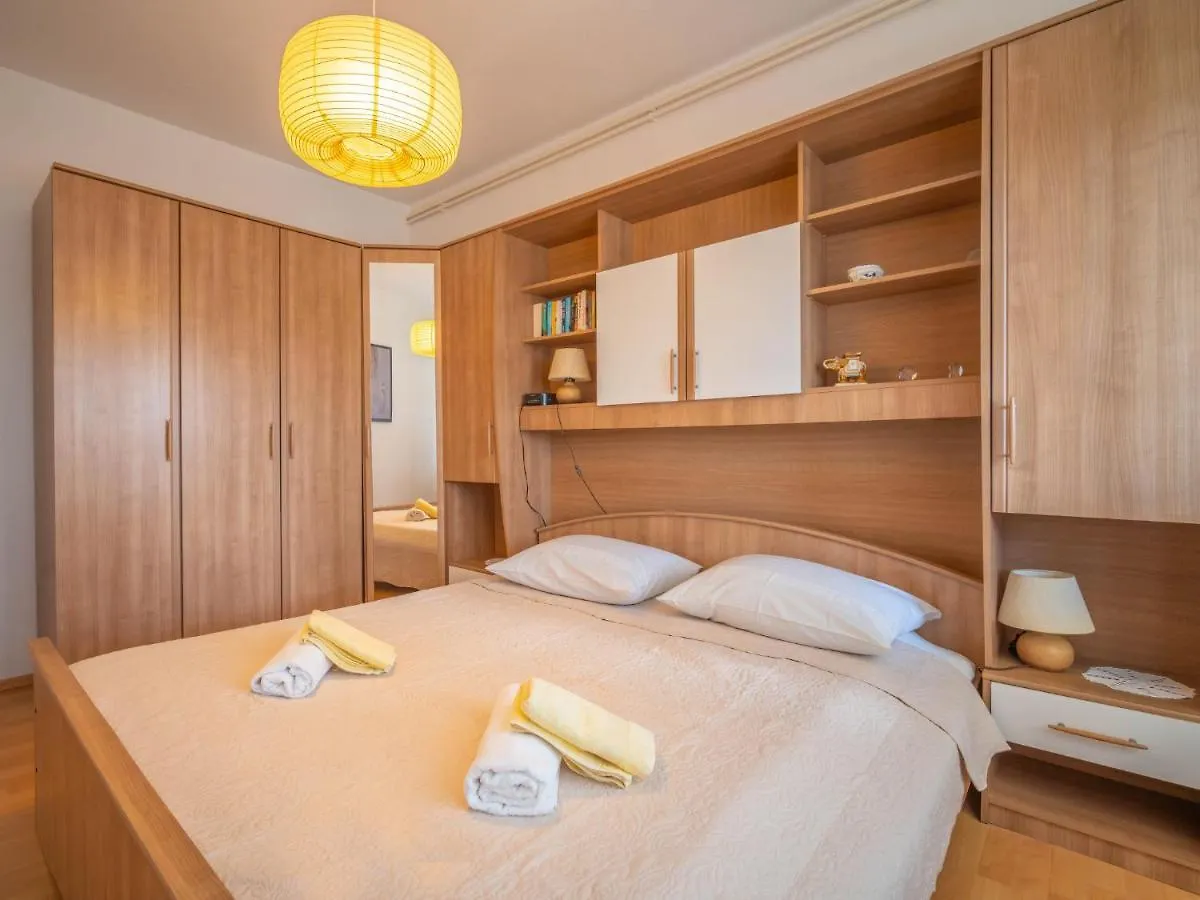 Apartment Segulja-1 By Interhome Jadranovo